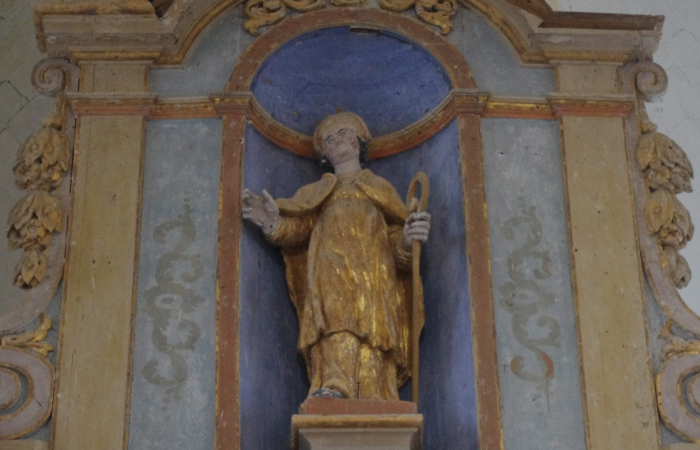 Statue de Saint Denis (en bois)