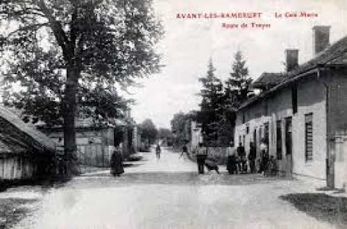 Le café Marin - route de Troyes